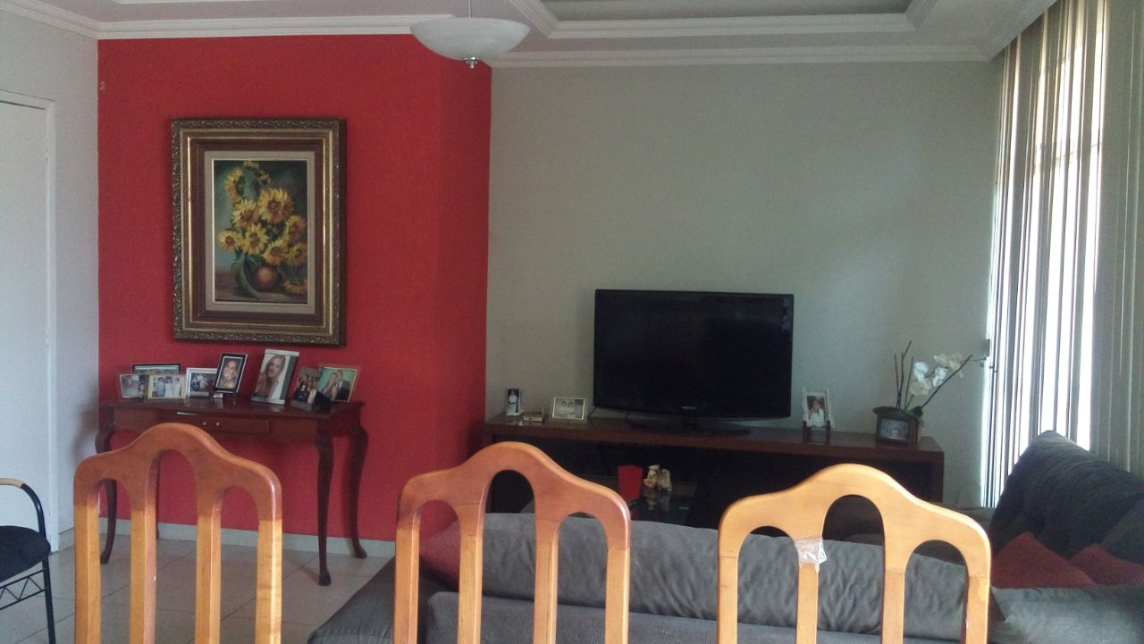 Apartamento à venda com 3 quartos, 90m² - Foto 1