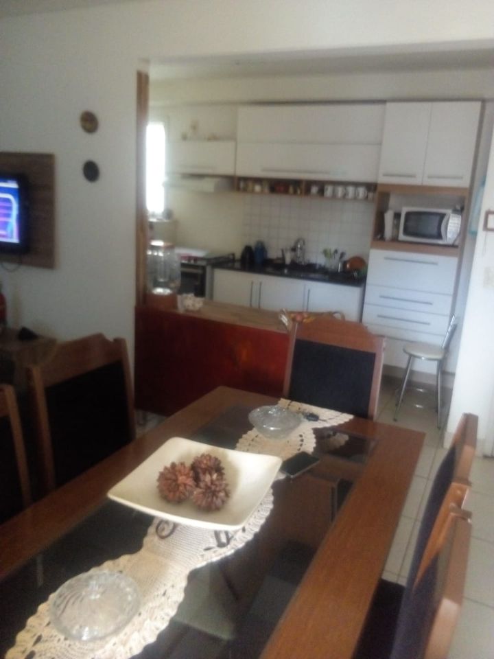 Apartamento à venda com 3 quartos, 106m² - Foto 2