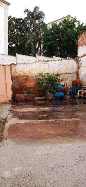 Casa à venda com 4 quartos, 381m² - Foto 12