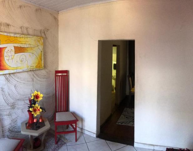 Casa à venda com 4 quartos, 180m² - Foto 11