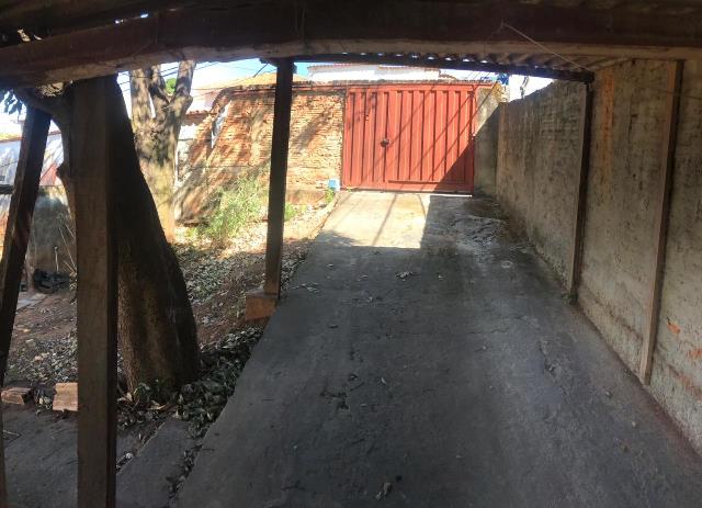 Casa à venda com 4 quartos, 180m² - Foto 13
