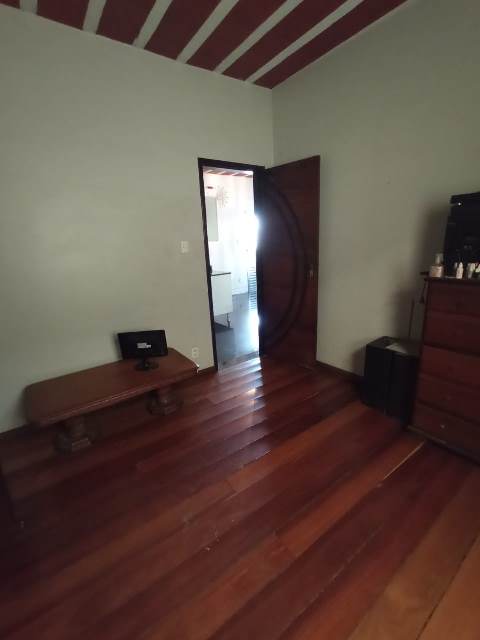 Casa, 6 quartos, 388 m² - Foto 2