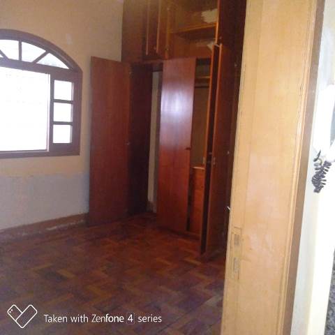 Casa à venda com 5 quartos, 262m² - Foto 8