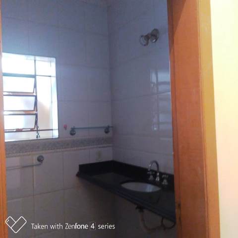 Casa à venda com 5 quartos, 262m² - Foto 9