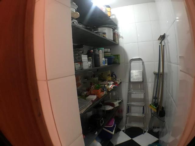 Casa à venda com 5 quartos, 270m² - Foto 7