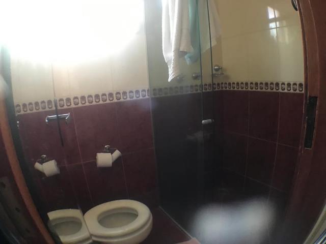Casa à venda com 5 quartos, 270m² - Foto 24