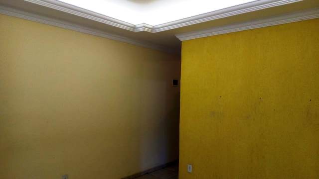 Casa à venda com 3 quartos, 100m² - Foto 2