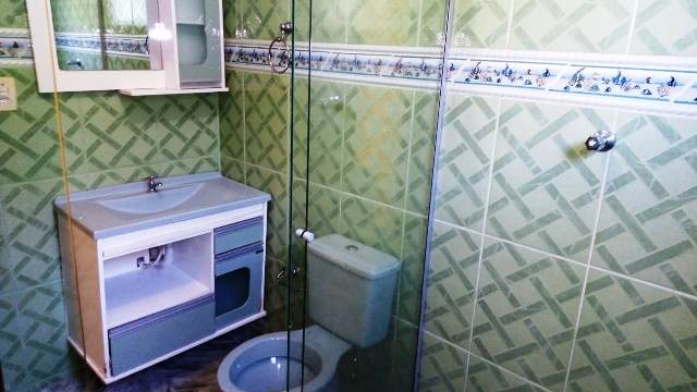 Casa à venda com 3 quartos, 100m² - Foto 5
