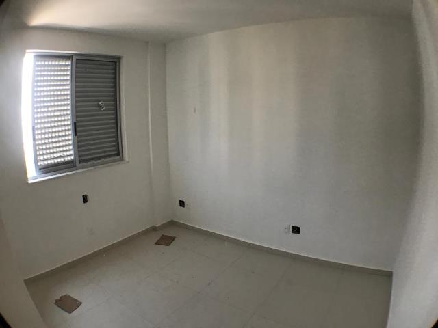 Apartamento à venda com 2 quartos, 85m² - Foto 8