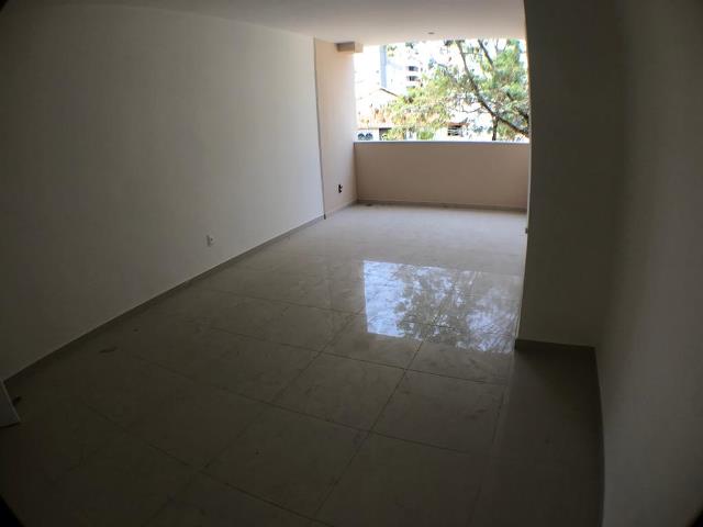Apartamento à venda com 2 quartos, 85m² - Foto 14
