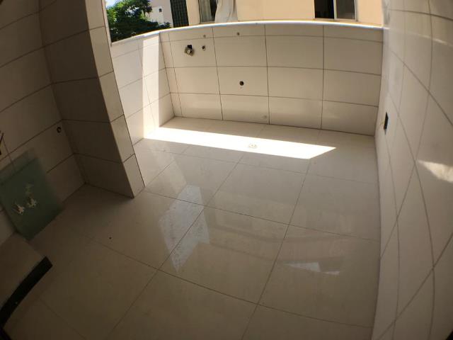 Apartamento à venda com 2 quartos, 85m² - Foto 20