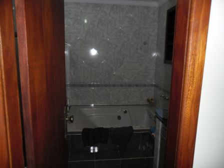 Casa à venda com 4 quartos, 220m² - Foto 4