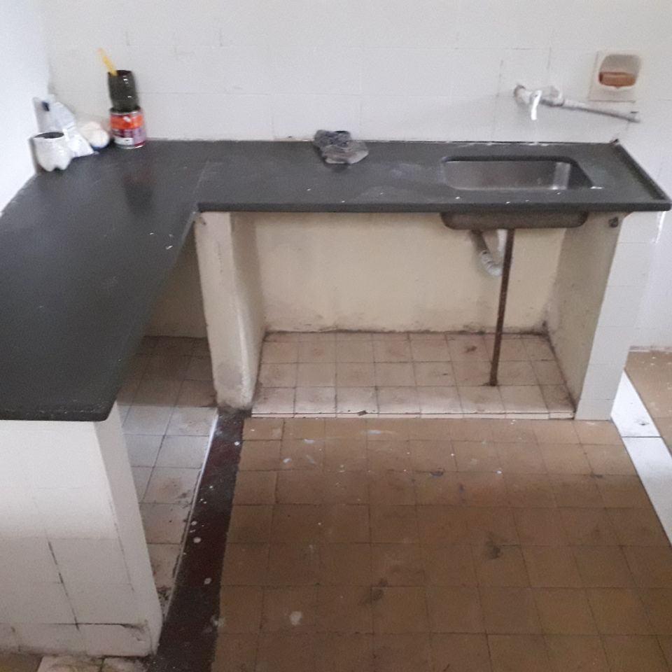 Casa para alugar com 2 quartos, 65m² - Foto 15