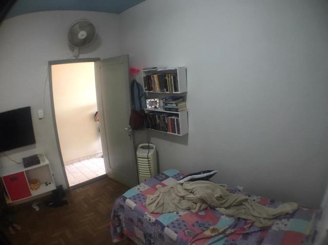 Casa à venda com 5 quartos, 140m² - Foto 4
