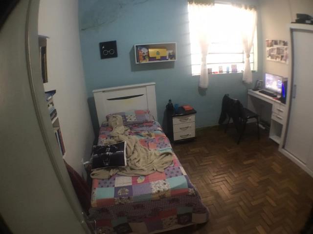 Casa à venda com 5 quartos, 140m² - Foto 8