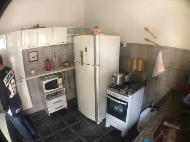 Casa à venda com 5 quartos, 140m² - Foto 9