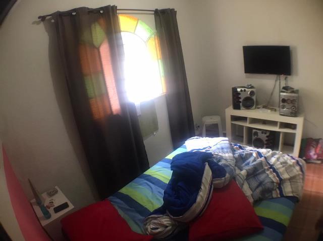 Casa à venda com 5 quartos, 140m² - Foto 17