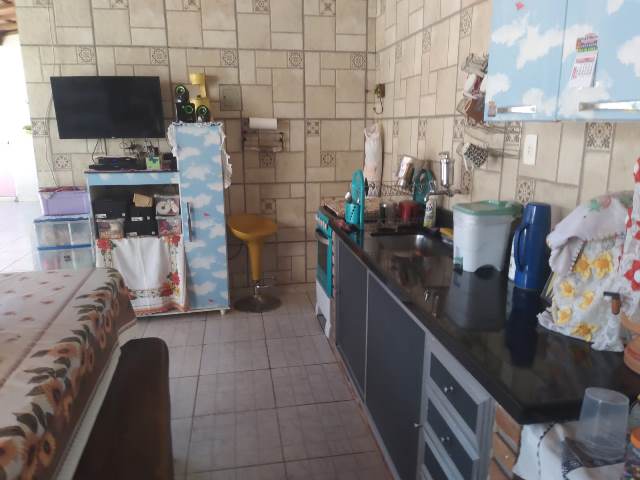 Casa à venda com 3 quartos, 200m² - Foto 7