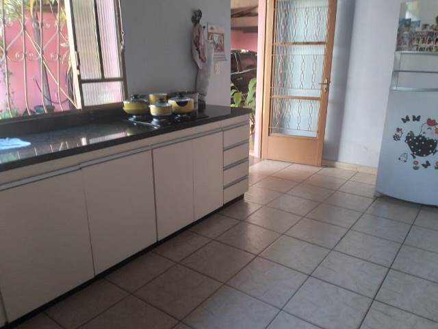 Casa à venda com 3 quartos, 200m² - Foto 13
