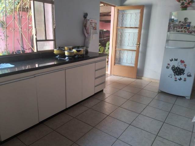 Casa à venda com 3 quartos, 200m² - Foto 21