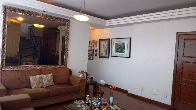 Cobertura à venda com 5 quartos, 300m² - Foto 6