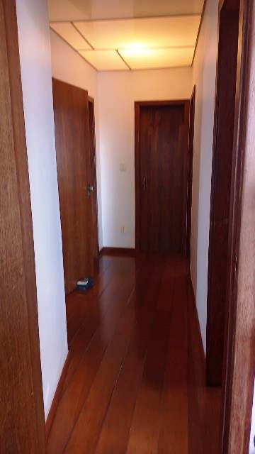 Cobertura à venda com 5 quartos, 300m² - Foto 17