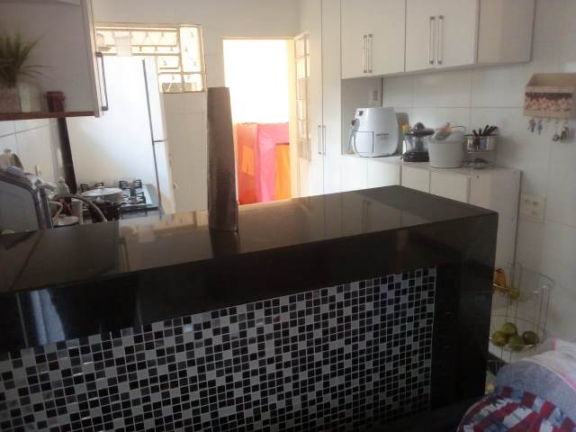 Casa à venda com 3 quartos, 160m² - Foto 10