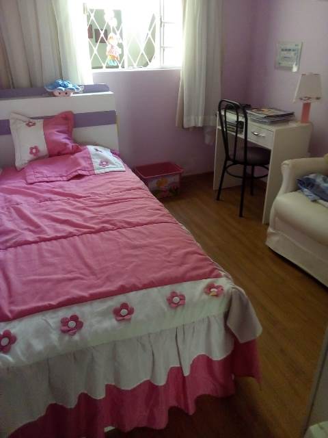 Casa à venda com 3 quartos, 160m² - Foto 3
