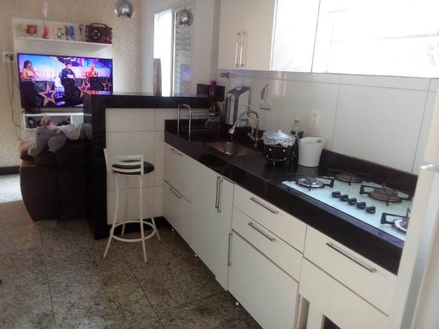 Casa à venda com 3 quartos, 160m² - Foto 8