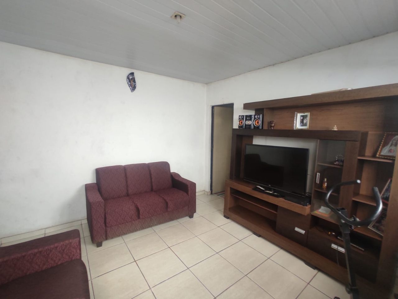 Casa à venda com 3 quartos, 70m² - Foto 5