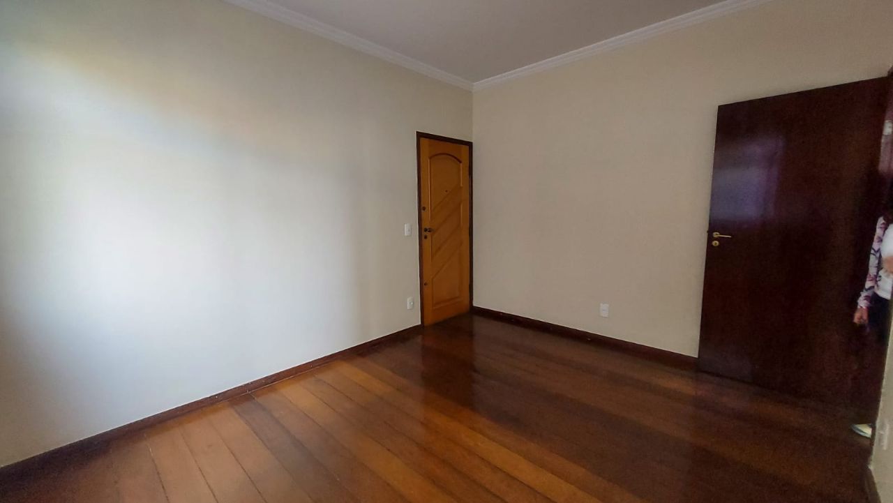 Apartamento para alugar com 3 quartos, 90m² - Foto 3