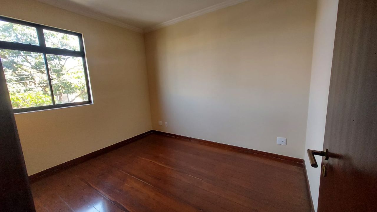 Apartamento para alugar com 3 quartos, 90m² - Foto 16