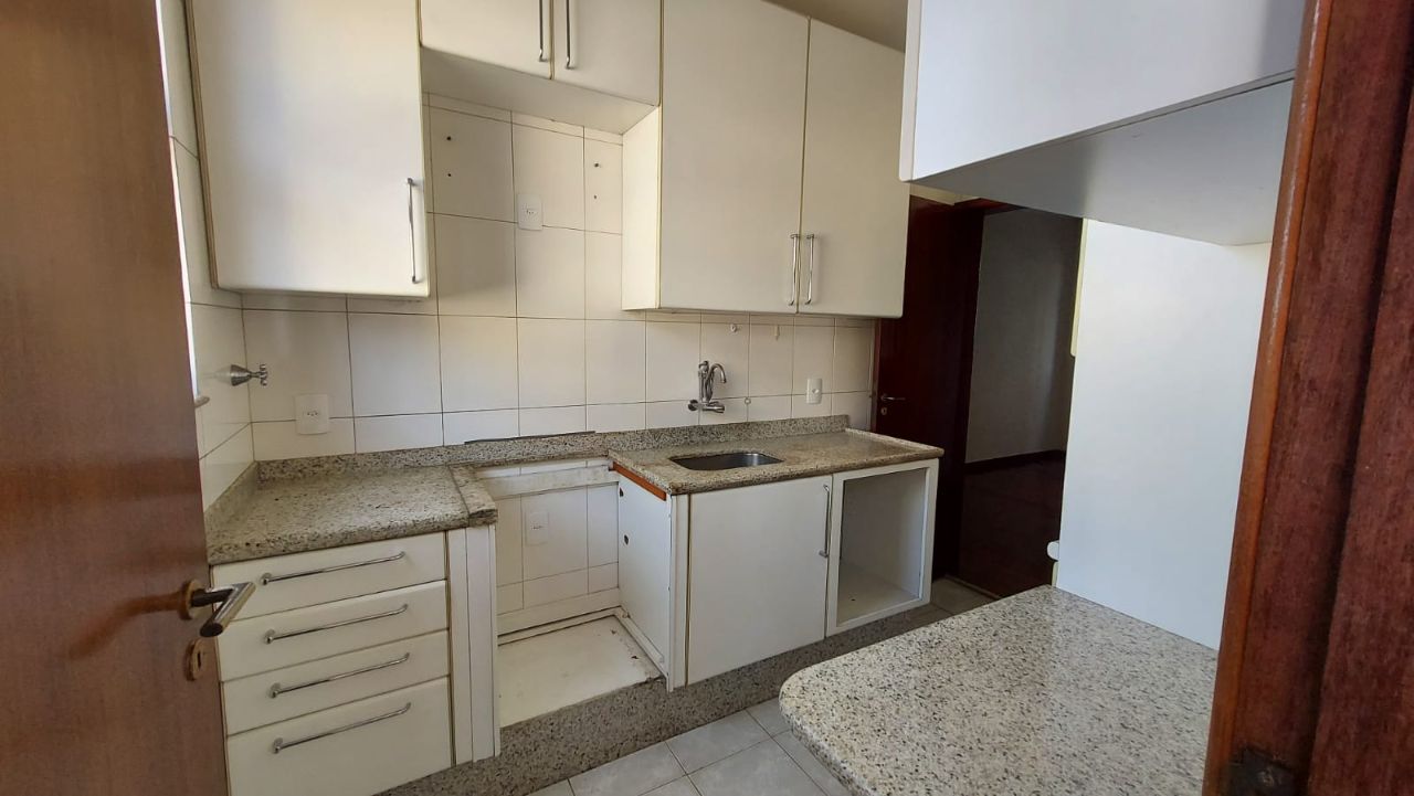 Apartamento para alugar com 3 quartos, 90m² - Foto 22