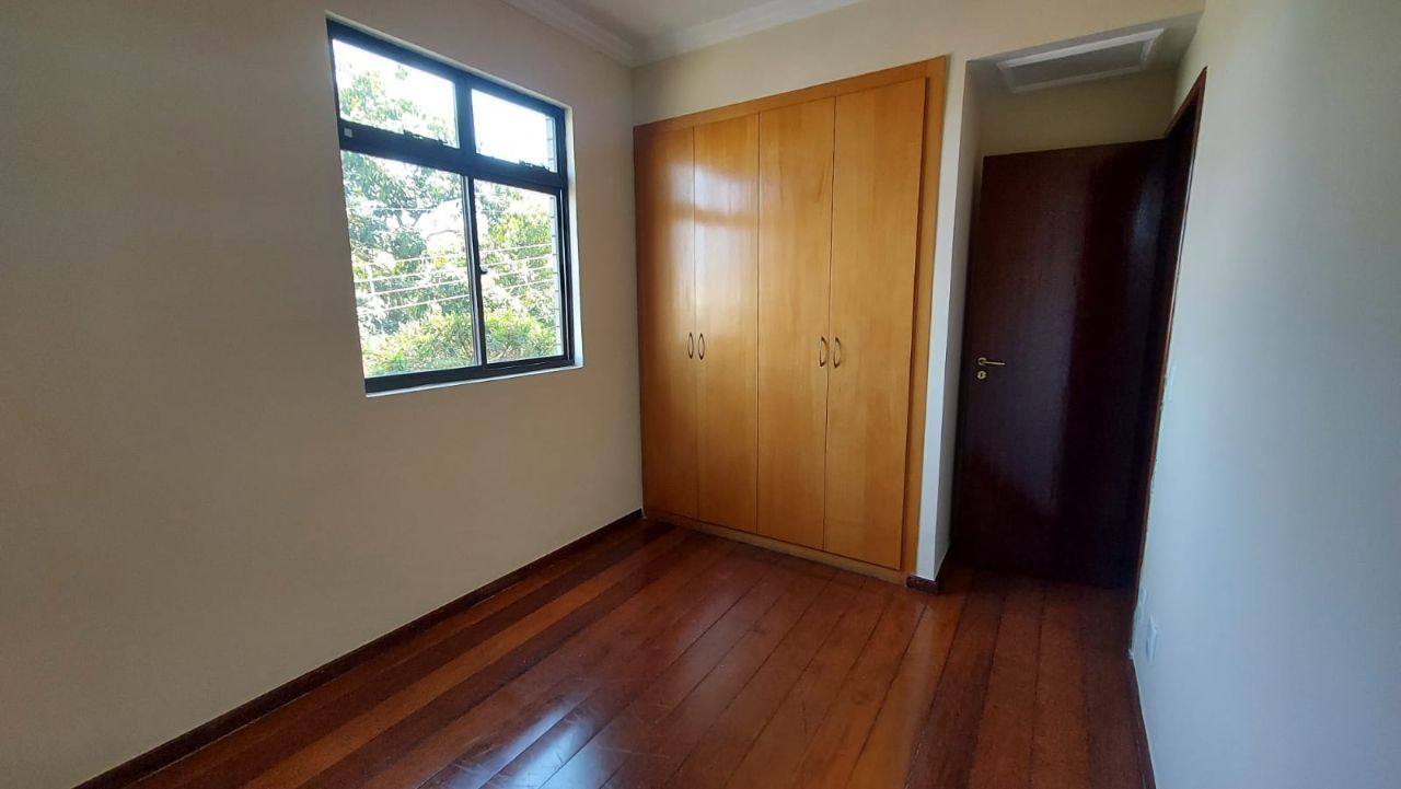 Apartamento para alugar com 3 quartos, 90m² - Foto 15
