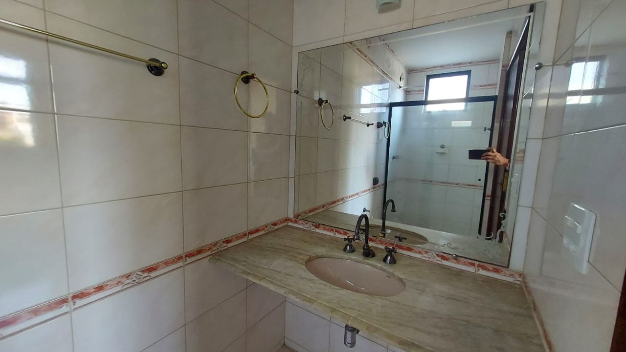 Apartamento para alugar com 3 quartos, 90m² - Foto 19