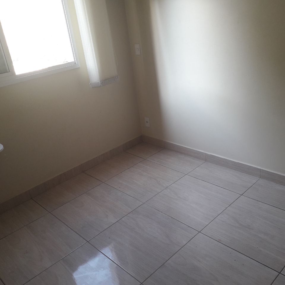 Apartamento para alugar com 2 quartos, 60m² - Foto 14