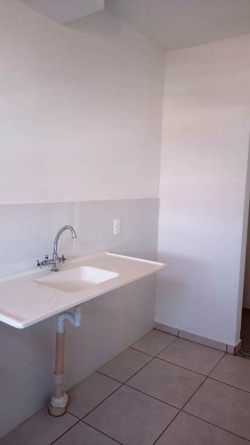 Apartamento à venda com 2 quartos, 48m² - Foto 3
