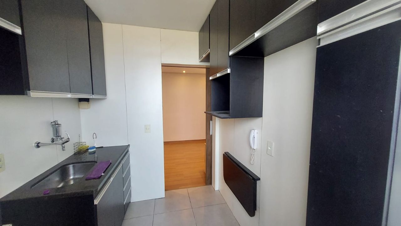 Apartamento para alugar com 3 quartos, 70m² - Foto 14