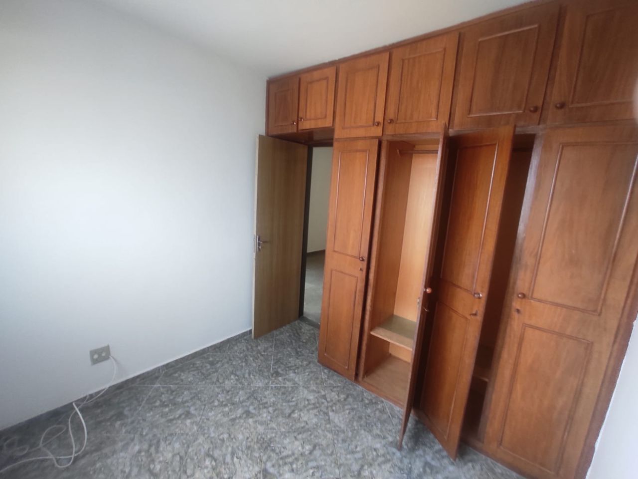 Apartamento para alugar com 2 quartos, 45m² - Foto 12