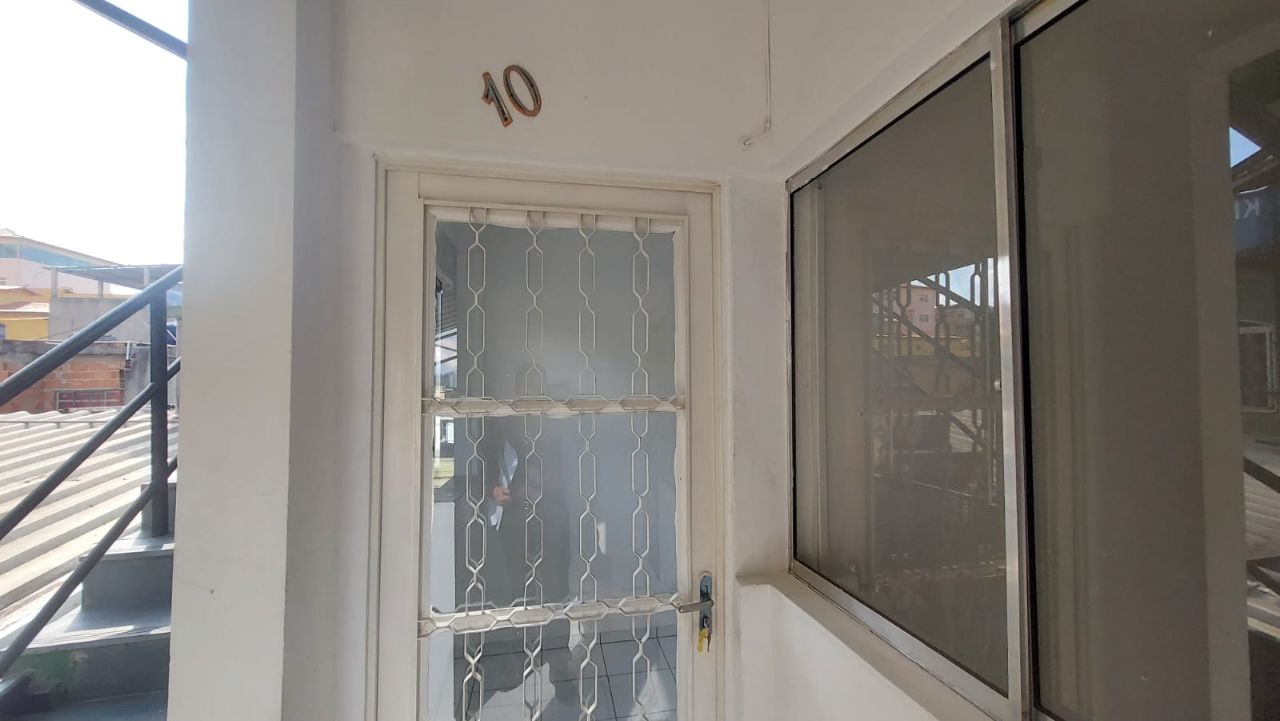 Casa para alugar com 2 quartos, 50m² - Foto 18