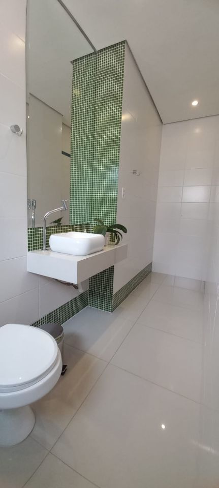 Casa à venda com 3 quartos, 165m² - Foto 8