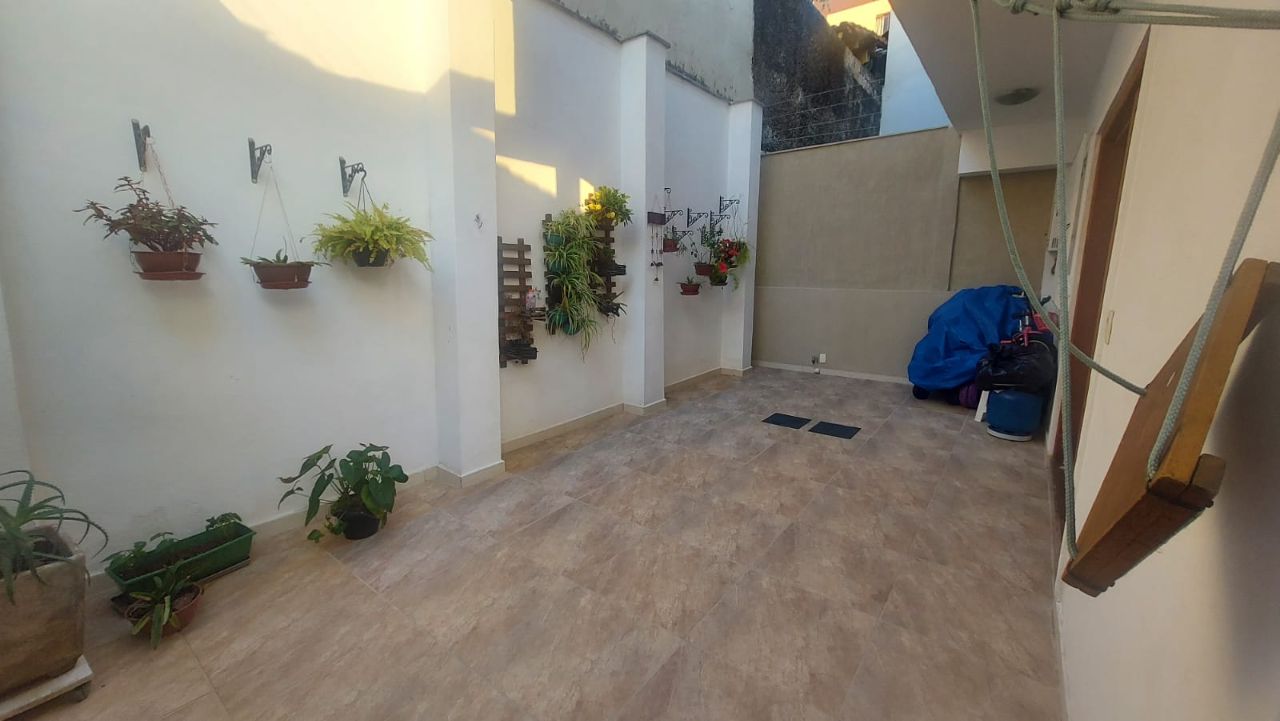 Casa à venda com 3 quartos, 165m² - Foto 18