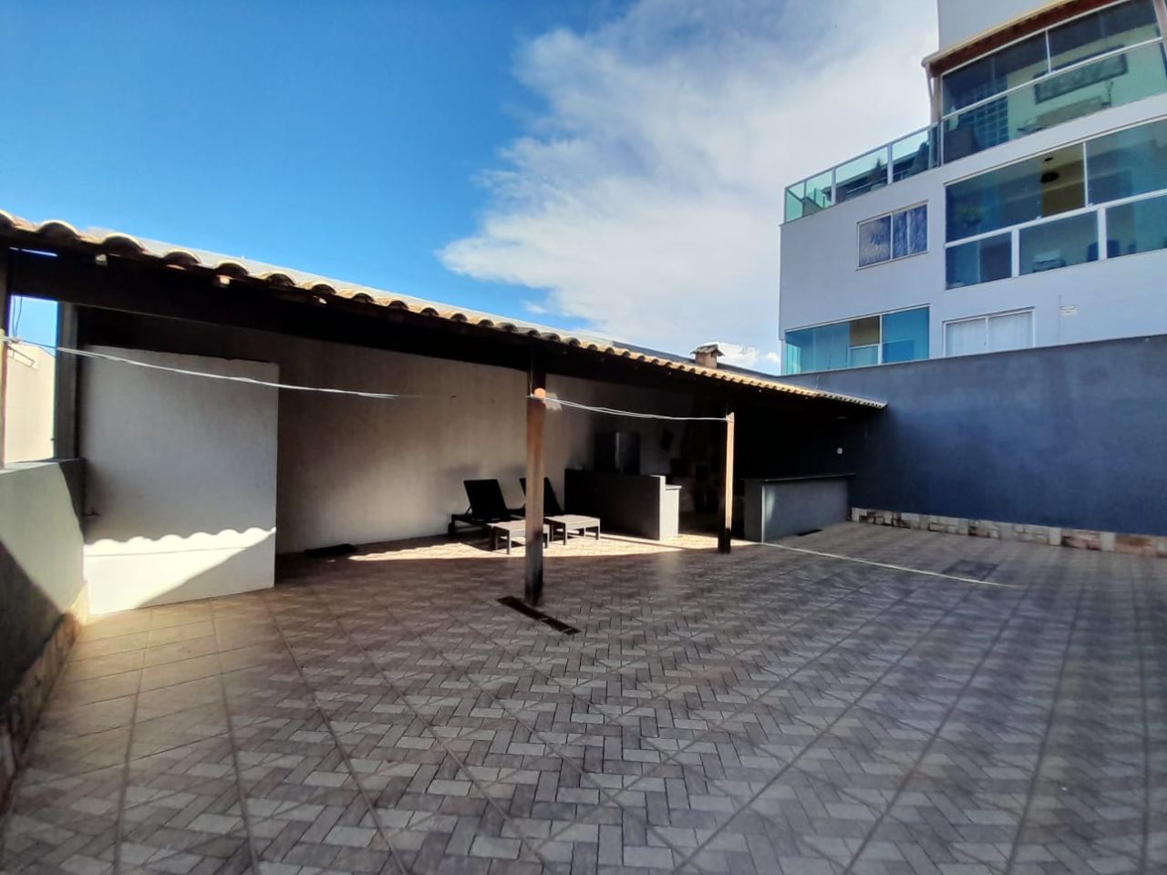 Casa à venda com 3 quartos, 493m² - Foto 5