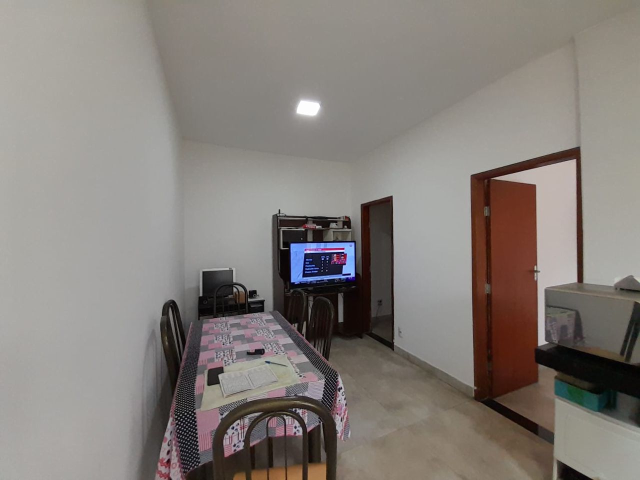 Casa à venda com 3 quartos, 200m² - Foto 20