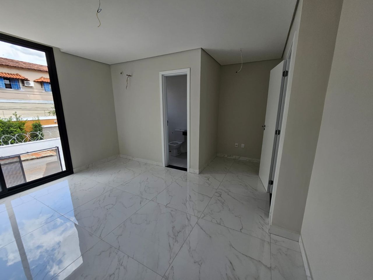 Casa à venda com 3 quartos, 115m² - Foto 8