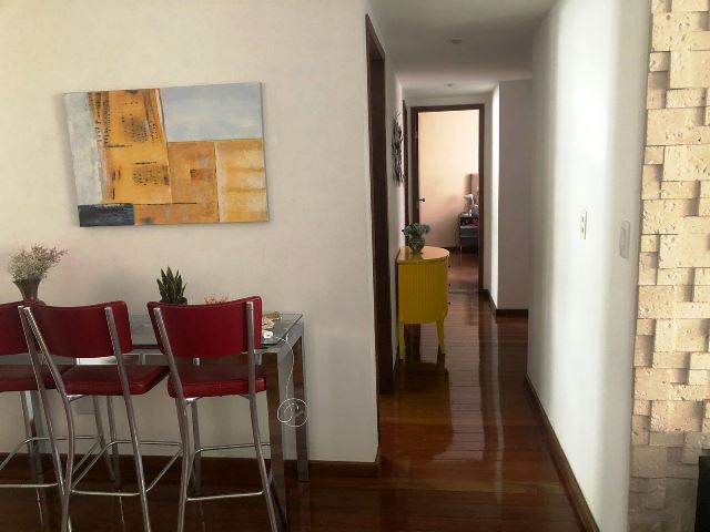 Apartamento à venda com 3 quartos, 102m² - Foto 2