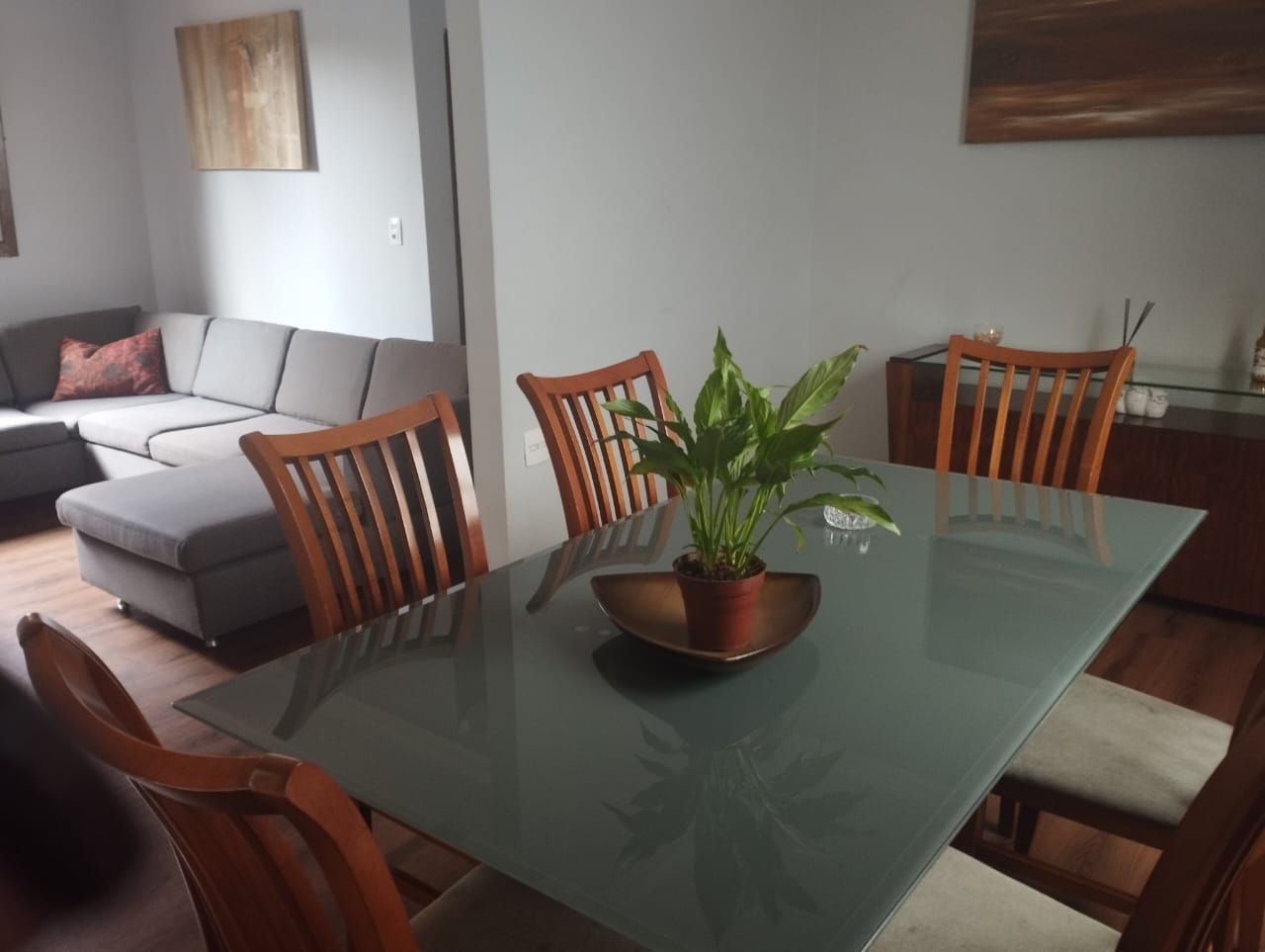 Casa à venda com 3 quartos, 181m² - Foto 1
