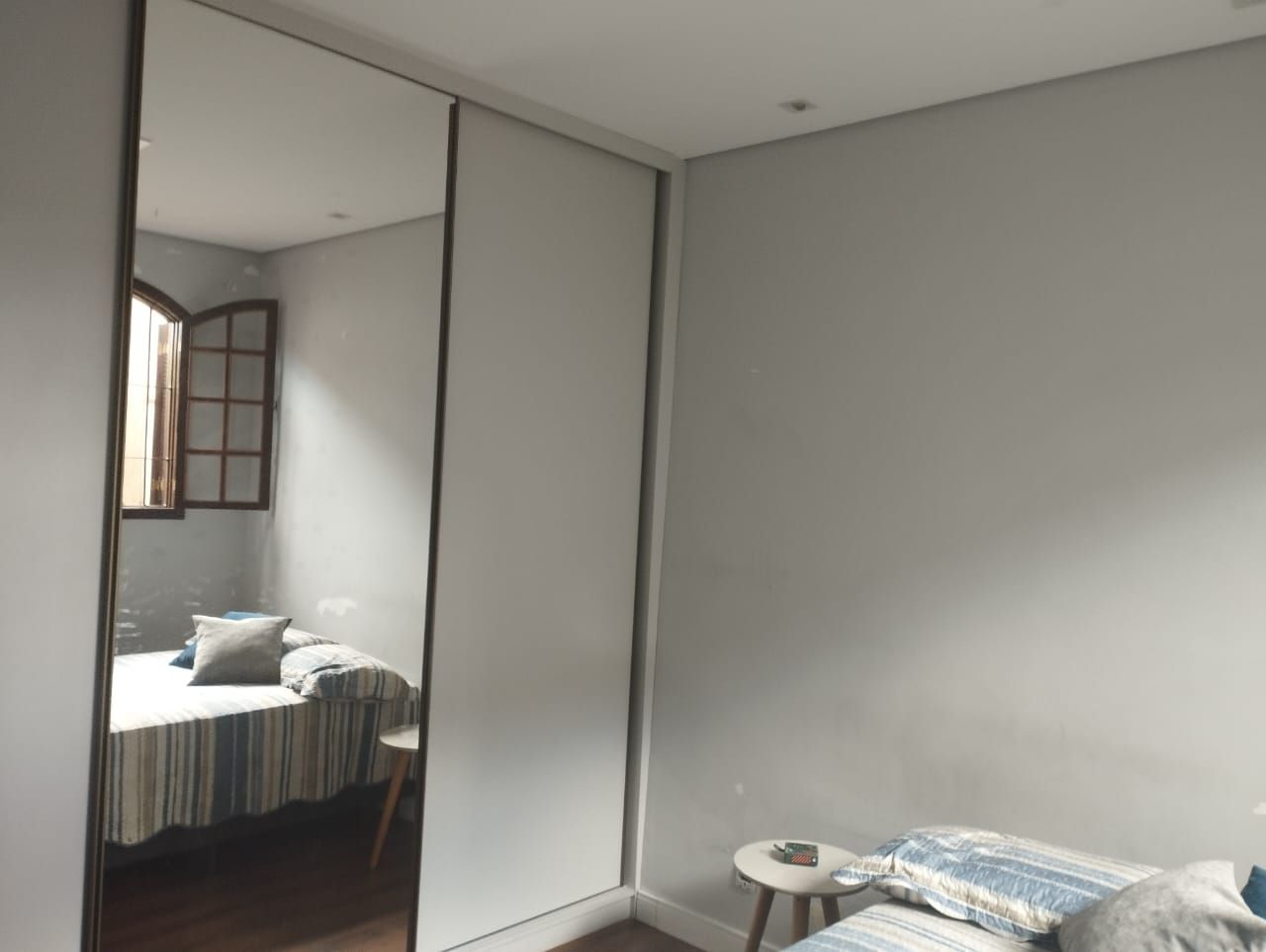 Casa à venda com 3 quartos, 181m² - Foto 4