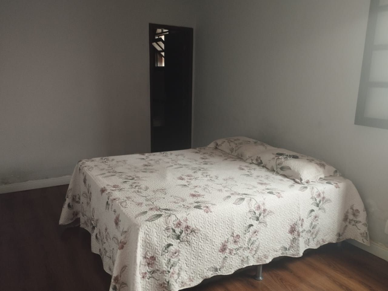 Casa à venda com 3 quartos, 181m² - Foto 9