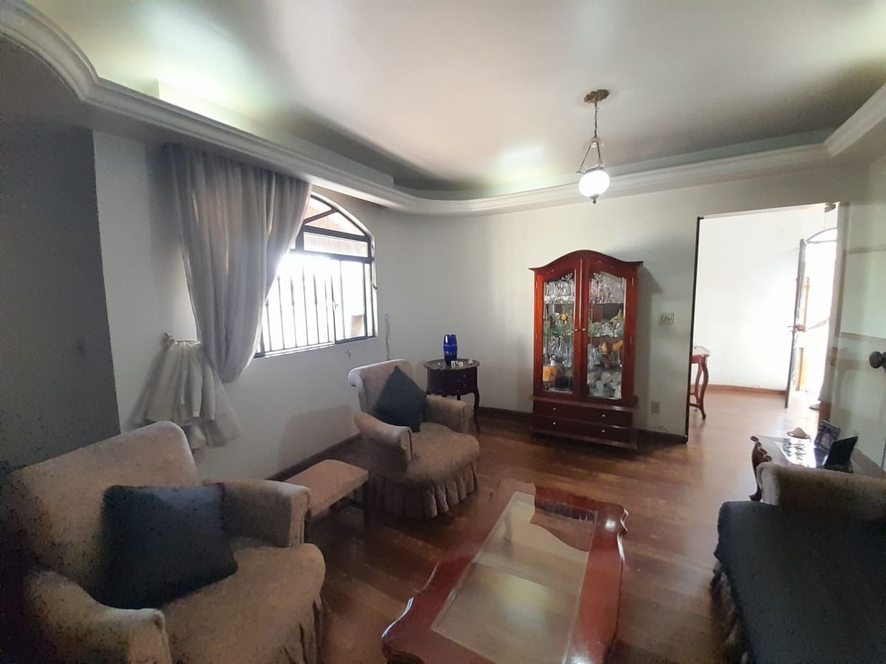 Casa à venda com 4 quartos, 24m² - Foto 4